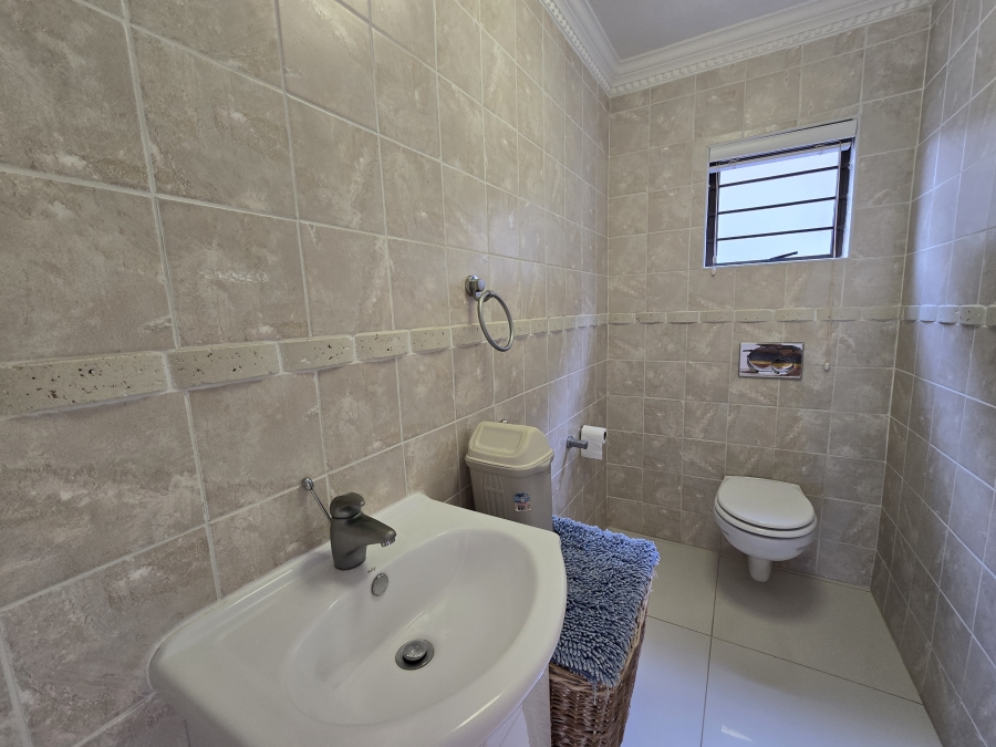 10 Bedroom Property for Sale in Ballito Central KwaZulu-Natal