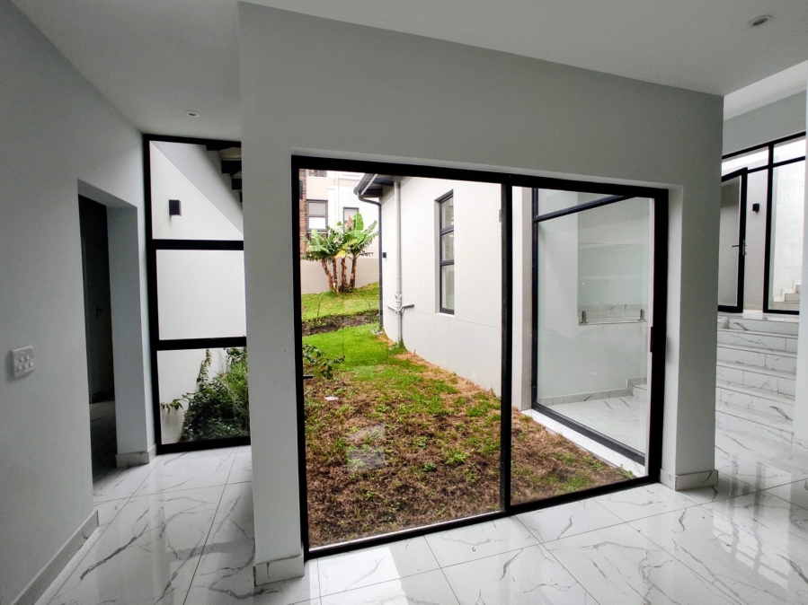 To Let 4 Bedroom Property for Rent in Palm Lakes Estate KwaZulu-Natal