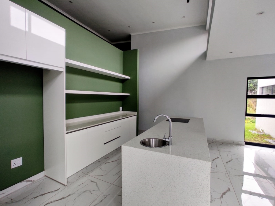 To Let 4 Bedroom Property for Rent in Palm Lakes Estate KwaZulu-Natal