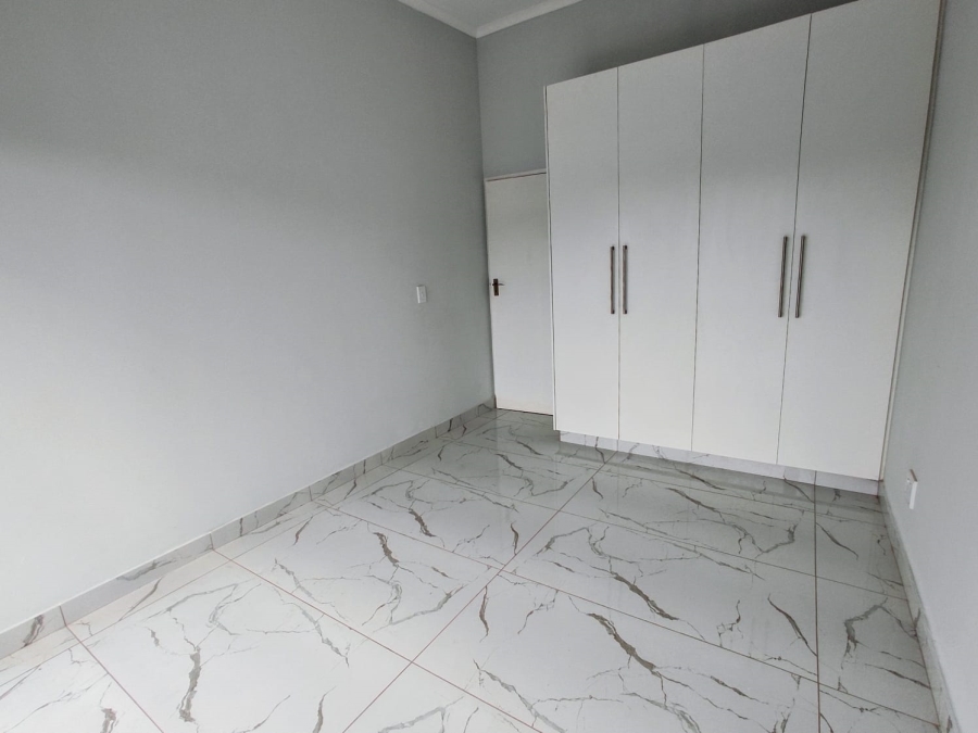 To Let 4 Bedroom Property for Rent in Palm Lakes Estate KwaZulu-Natal