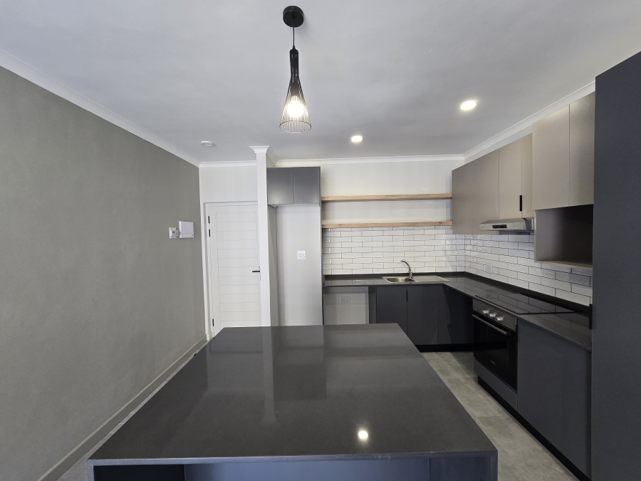 1 Bedroom Property for Sale in Westbrook KwaZulu-Natal