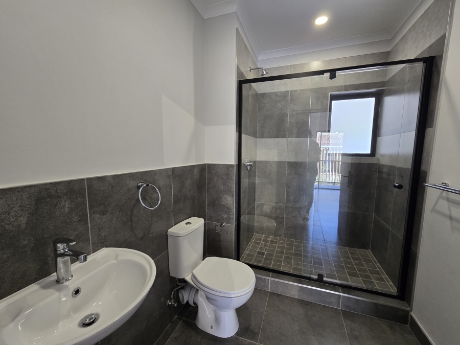 1 Bedroom Property for Sale in Westbrook KwaZulu-Natal