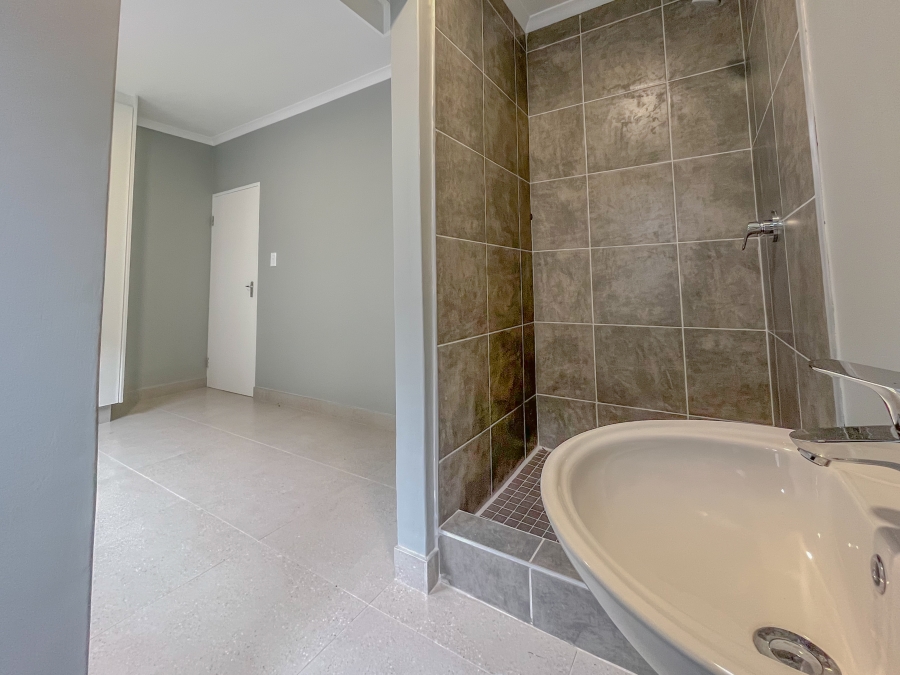 To Let 3 Bedroom Property for Rent in Palm View Estate KwaZulu-Natal