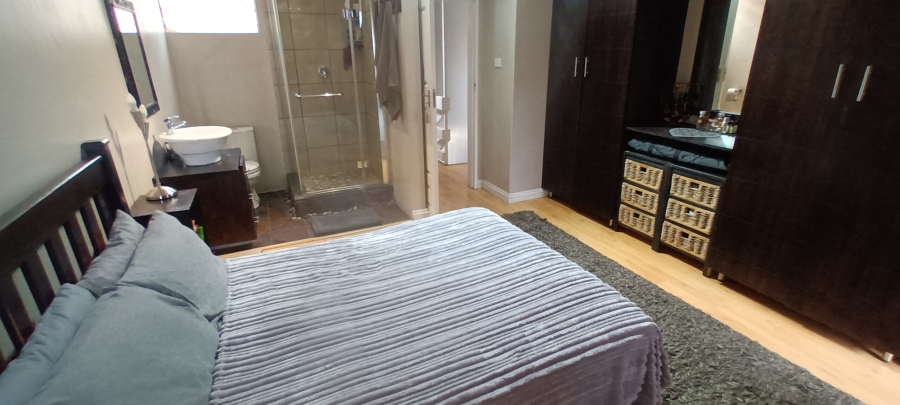 2 Bedroom Property for Sale in Morningside KwaZulu-Natal