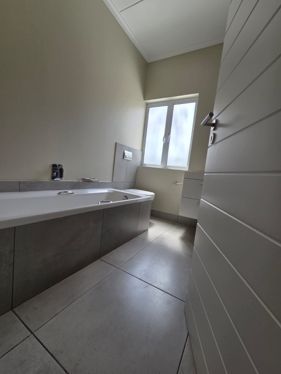 To Let 3 Bedroom Property for Rent in Manor Estates KwaZulu-Natal