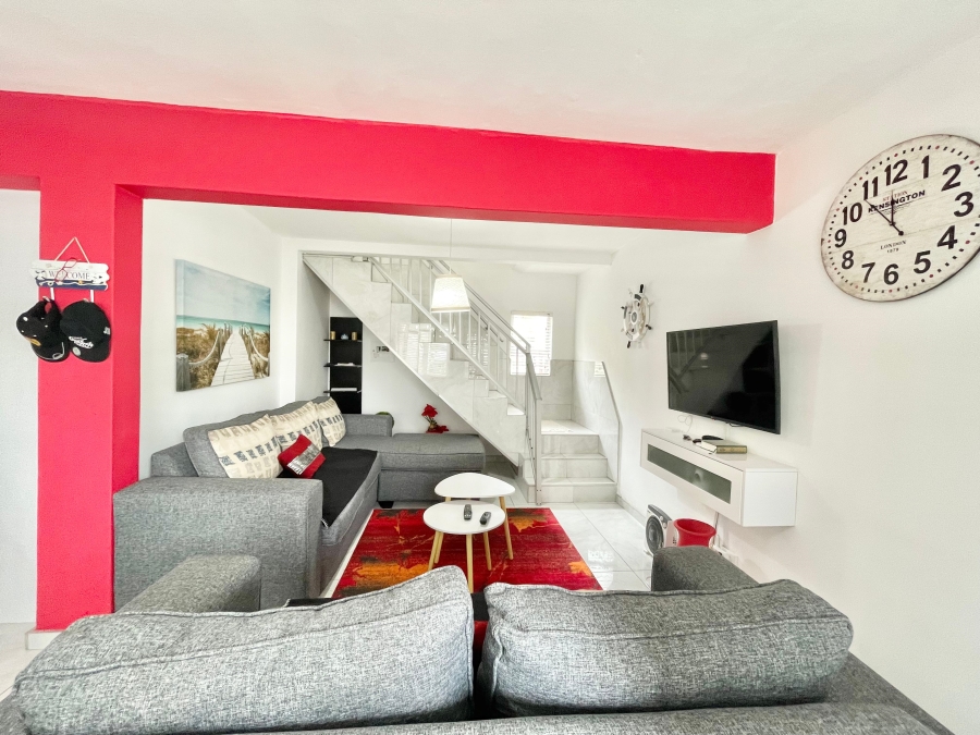 3 Bedroom Property for Sale in La Mercy KwaZulu-Natal