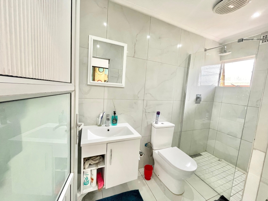 3 Bedroom Property for Sale in La Mercy KwaZulu-Natal