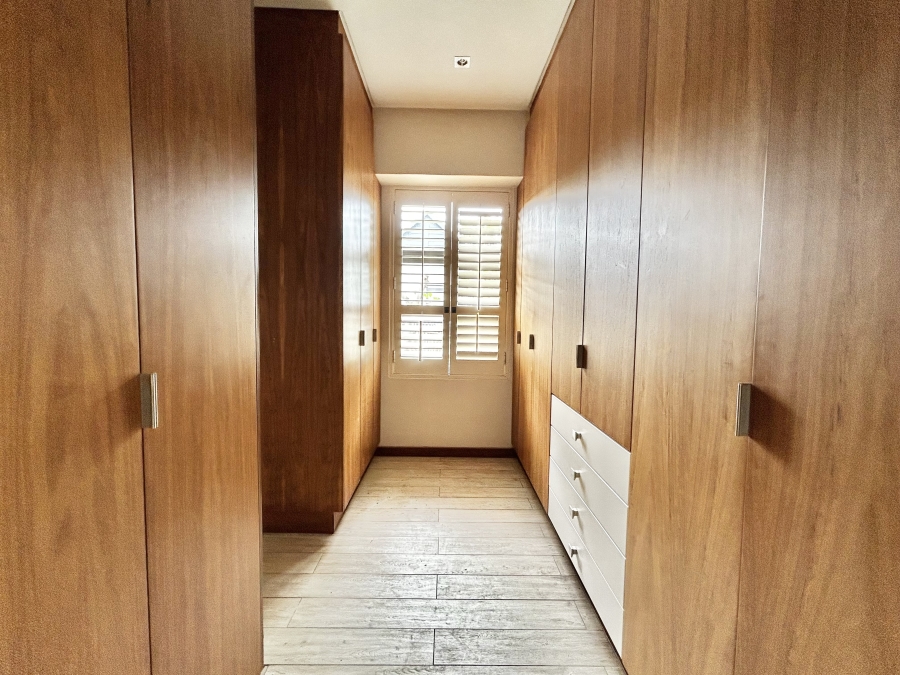 4 Bedroom Property for Sale in Ballito Central KwaZulu-Natal