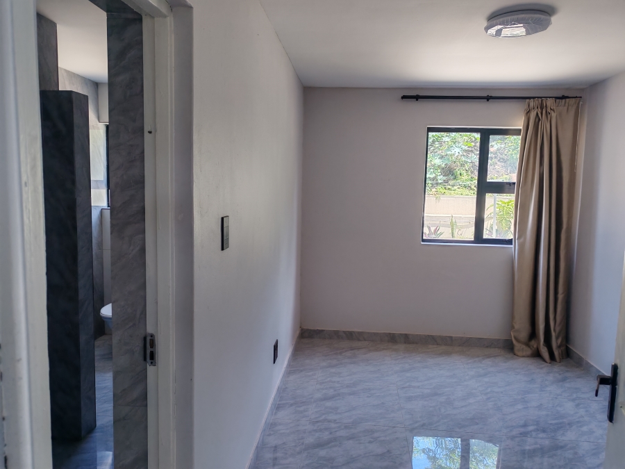 To Let 2 Bedroom Property for Rent in Mount Moreland KwaZulu-Natal