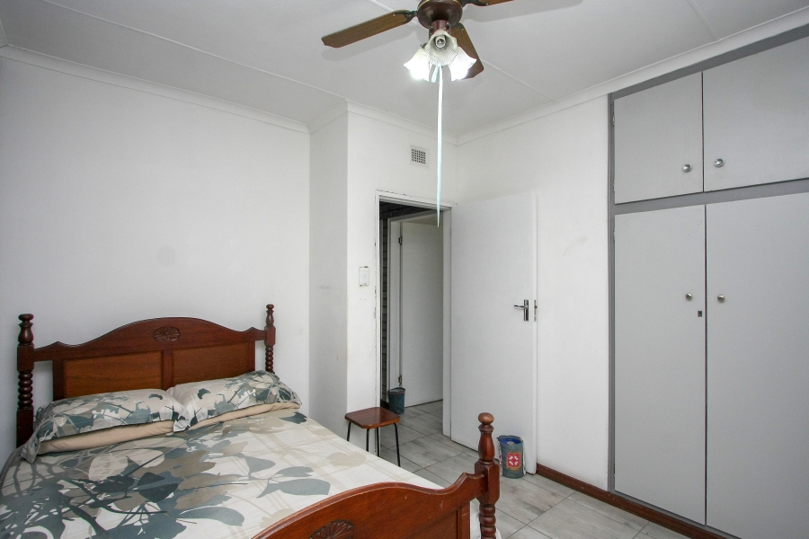 7 Bedroom Property for Sale in Amanzimtoti KwaZulu-Natal