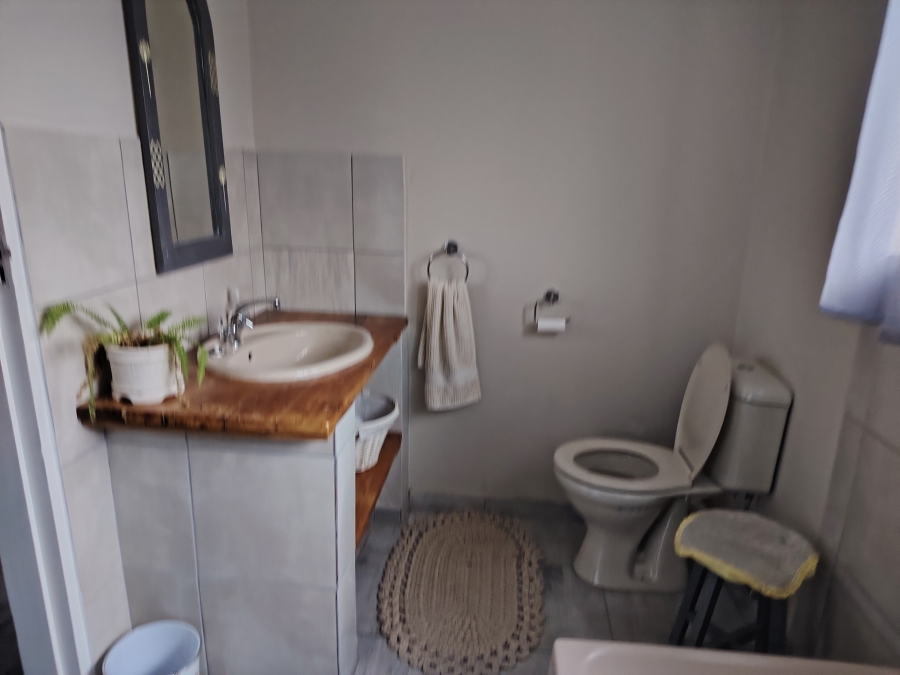 7 Bedroom Property for Sale in Amanzimtoti KwaZulu-Natal