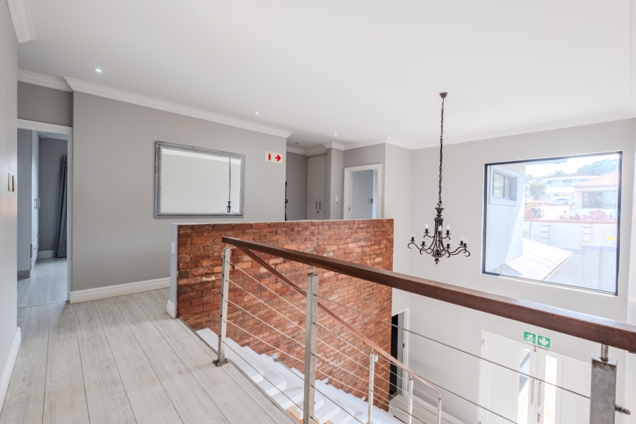 10 Bedroom Property for Sale in Athlone KwaZulu-Natal