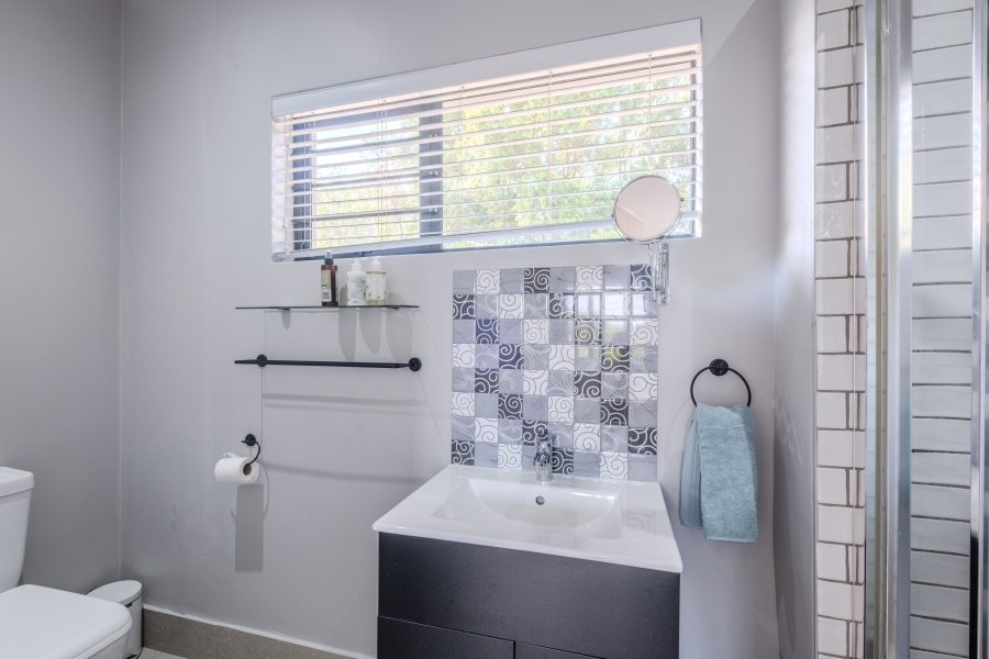 10 Bedroom Property for Sale in Athlone KwaZulu-Natal