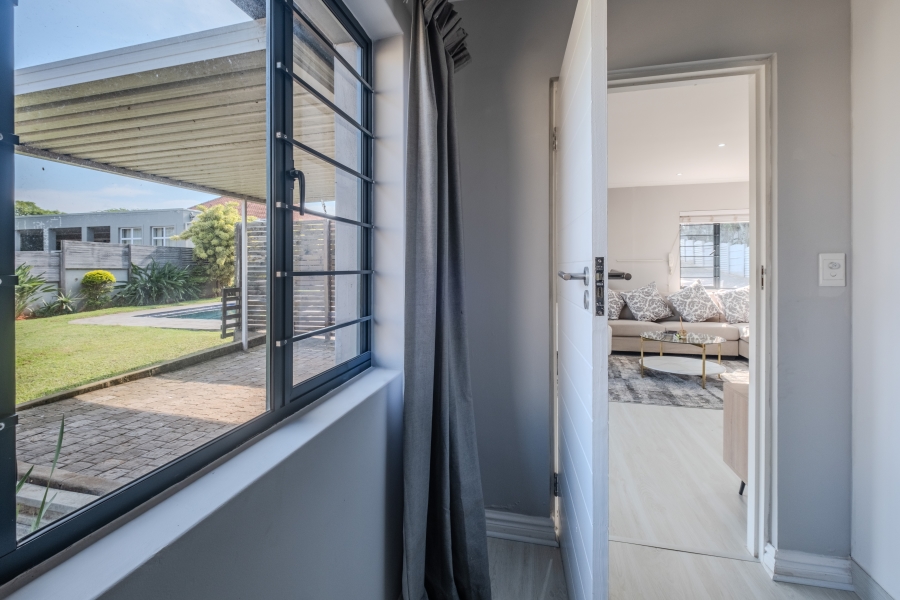 10 Bedroom Property for Sale in Athlone KwaZulu-Natal