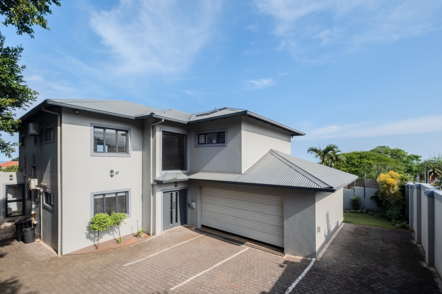 10 Bedroom Property for Sale in Athlone KwaZulu-Natal