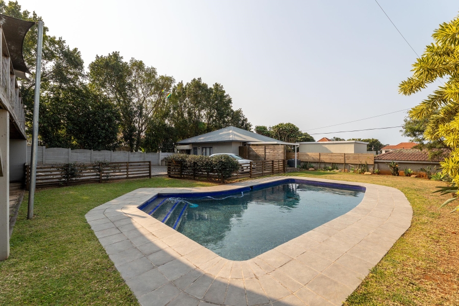 10 Bedroom Property for Sale in Athlone KwaZulu-Natal