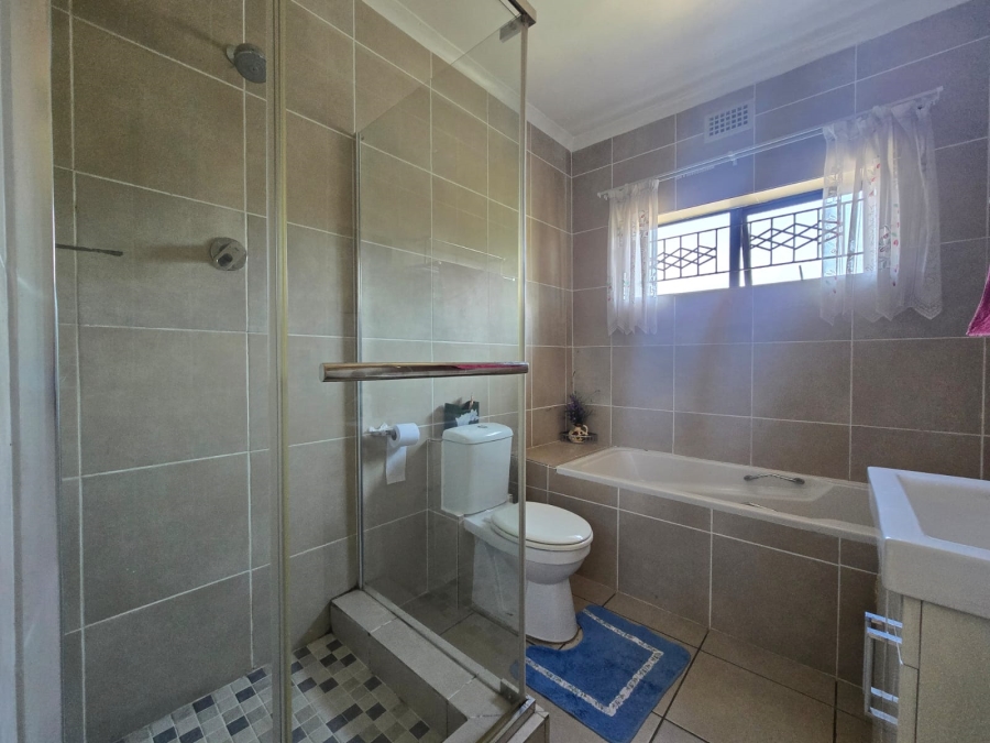 3 Bedroom Property for Sale in Gingindlovu KwaZulu-Natal