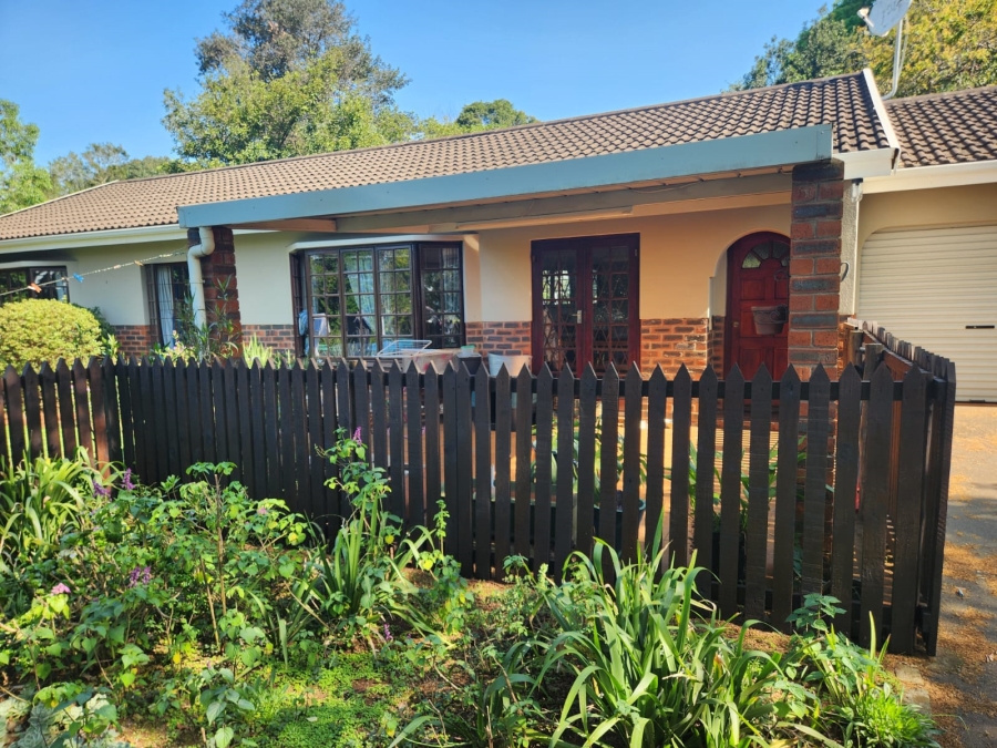 To Let 3 Bedroom Property for Rent in Waterfall KwaZulu-Natal