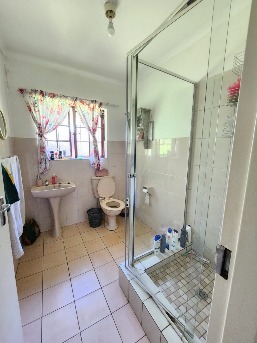 To Let 3 Bedroom Property for Rent in Waterfall KwaZulu-Natal