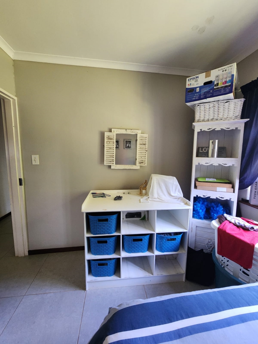 To Let 3 Bedroom Property for Rent in Waterfall KwaZulu-Natal