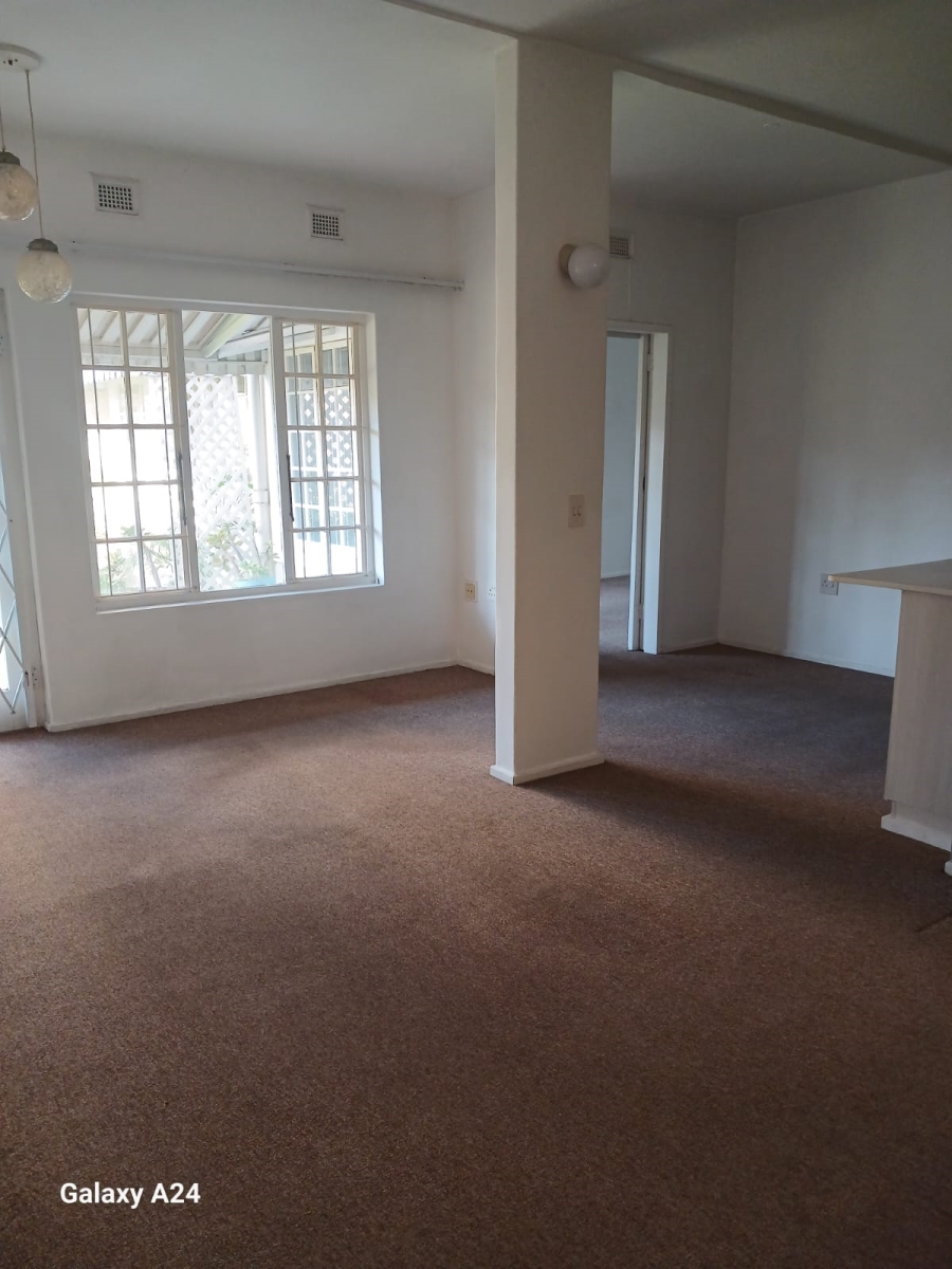 2 Bedroom Property for Sale in Glenwood KwaZulu-Natal