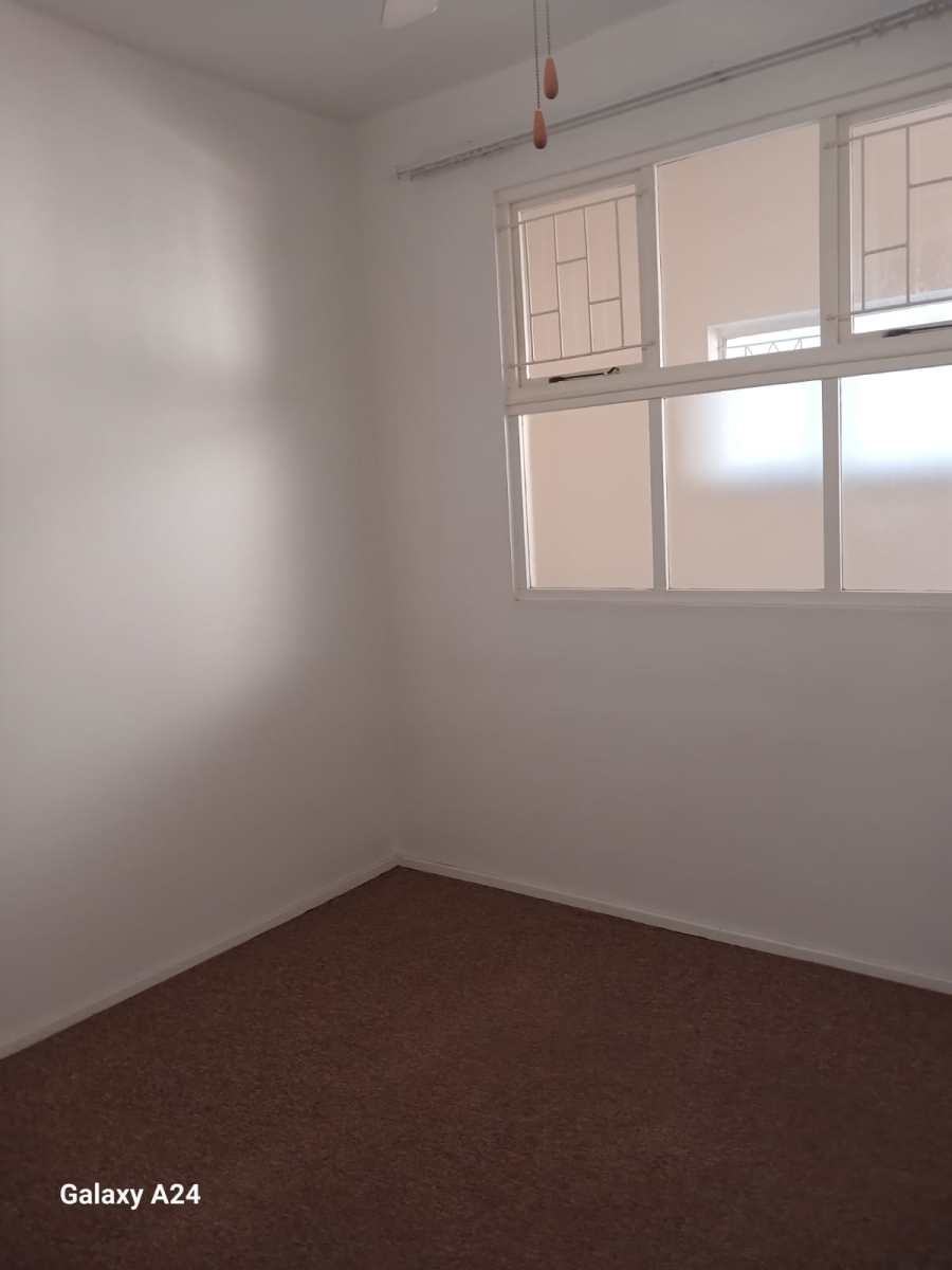 2 Bedroom Property for Sale in Glenwood KwaZulu-Natal