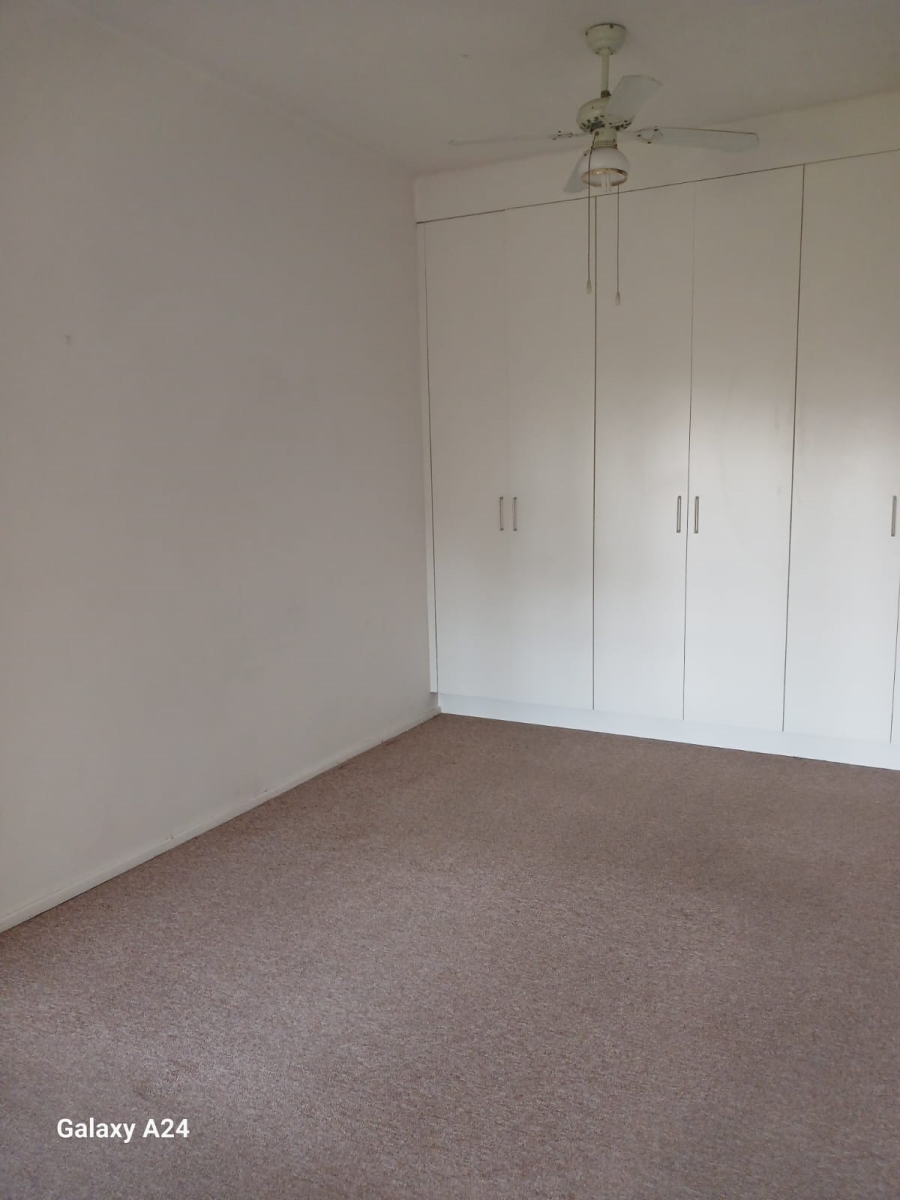 2 Bedroom Property for Sale in Glenwood KwaZulu-Natal