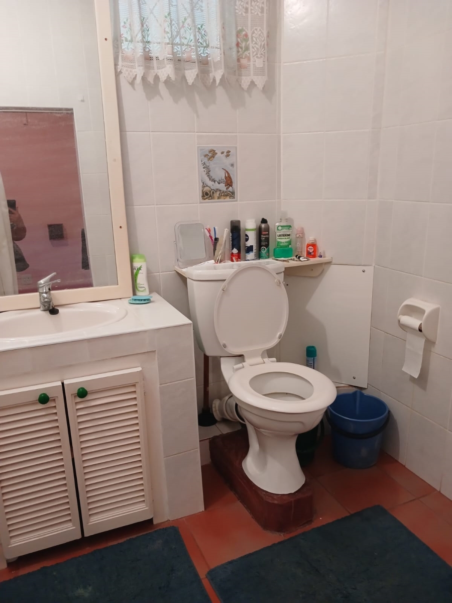 2 Bedroom Property for Sale in Glenwood KwaZulu-Natal