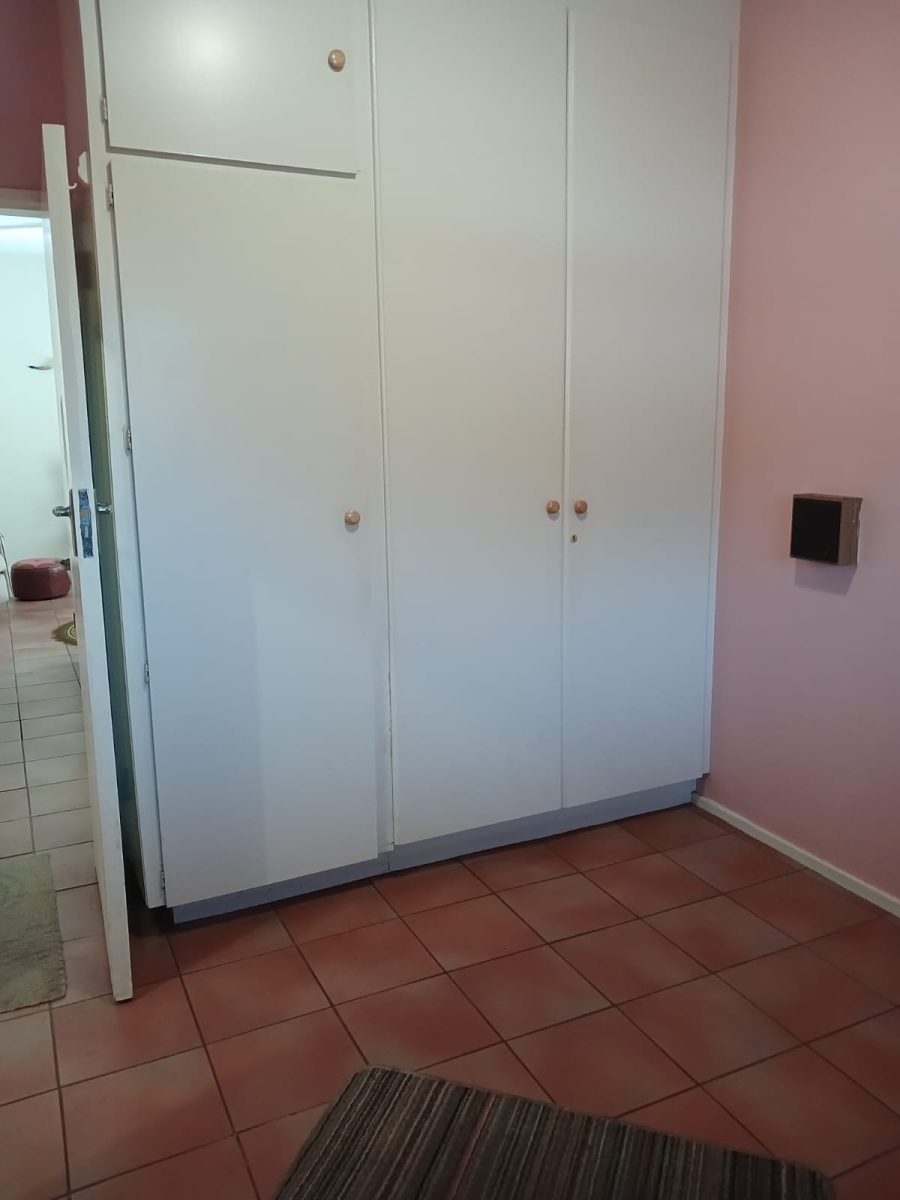 2 Bedroom Property for Sale in Glenwood KwaZulu-Natal