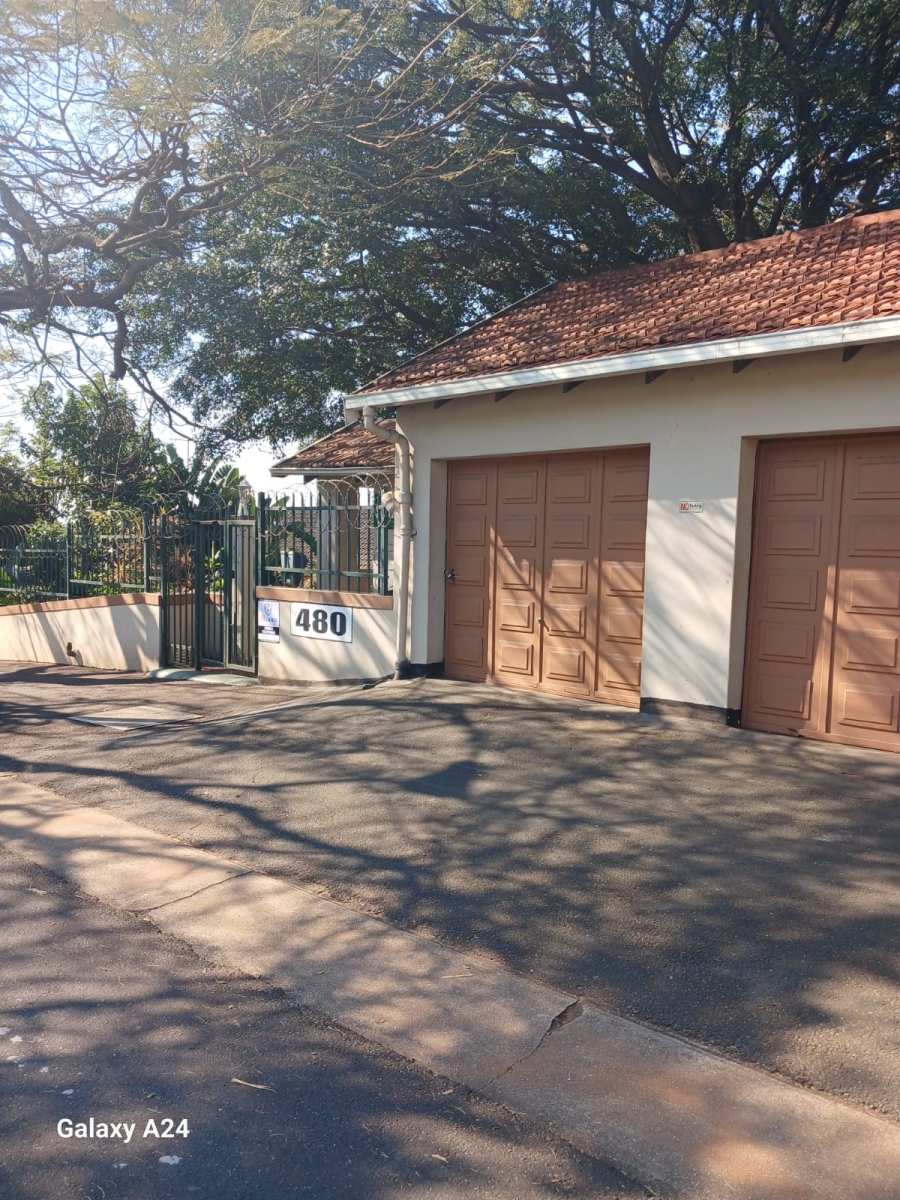 2 Bedroom Property for Sale in Glenwood KwaZulu-Natal