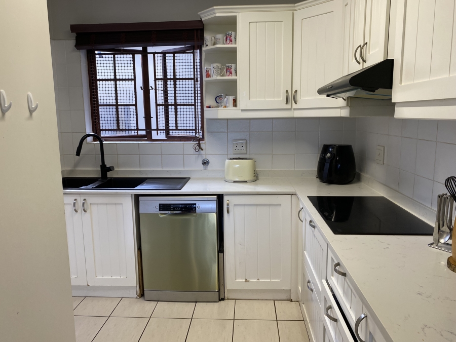 3 Bedroom Property for Sale in Wakenshaw Estate KwaZulu-Natal