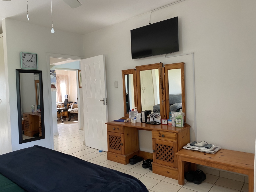 3 Bedroom Property for Sale in Wakenshaw Estate KwaZulu-Natal