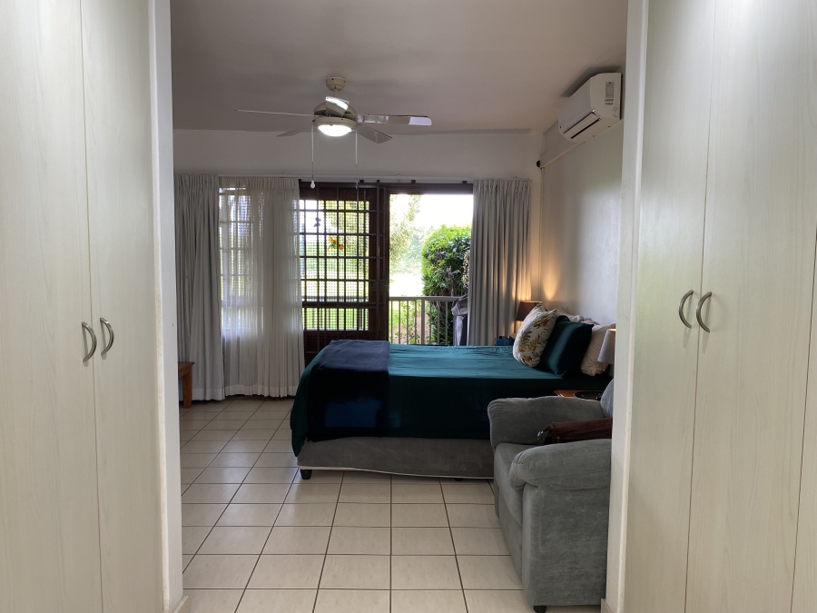 3 Bedroom Property for Sale in Wakenshaw Estate KwaZulu-Natal