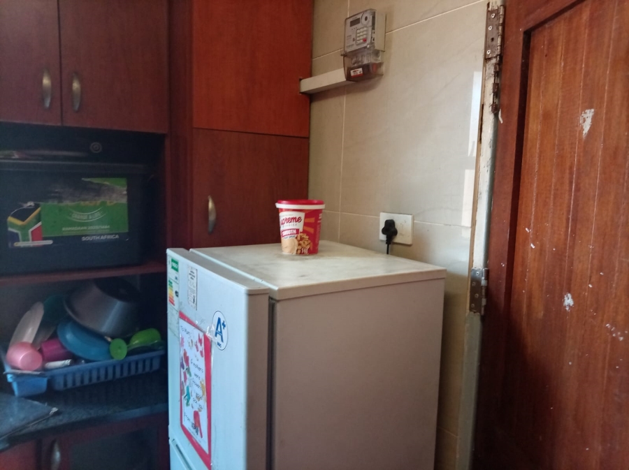 1 Bedroom Property for Sale in Esplanade KwaZulu-Natal