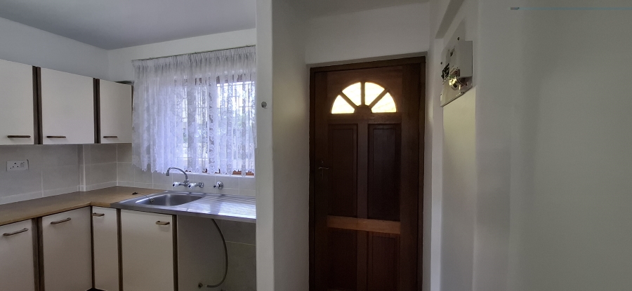 To Let 2 Bedroom Property for Rent in Pinetown KwaZulu-Natal