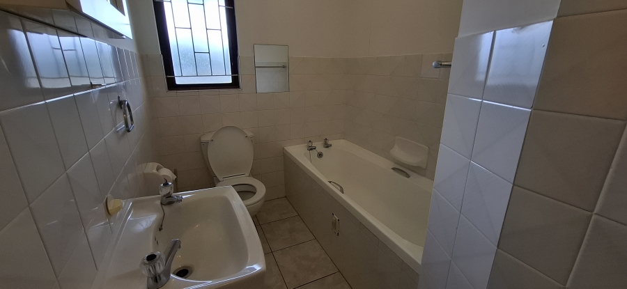 To Let 2 Bedroom Property for Rent in Pinetown KwaZulu-Natal