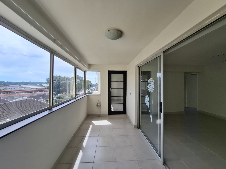 2 Bedroom Property for Sale in Pinetown KwaZulu-Natal