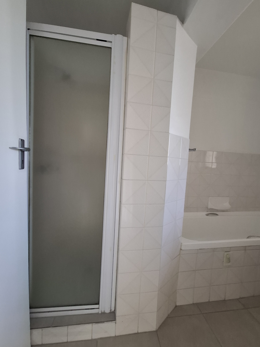 2 Bedroom Property for Sale in Pinetown KwaZulu-Natal