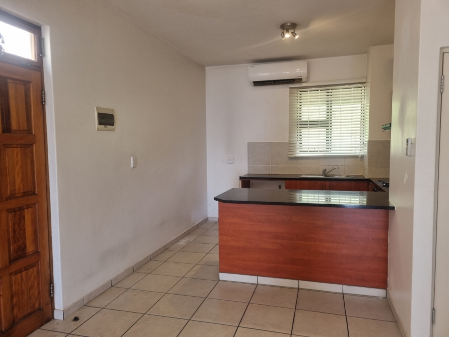 To Let 2 Bedroom Property for Rent in La Mercy KwaZulu-Natal
