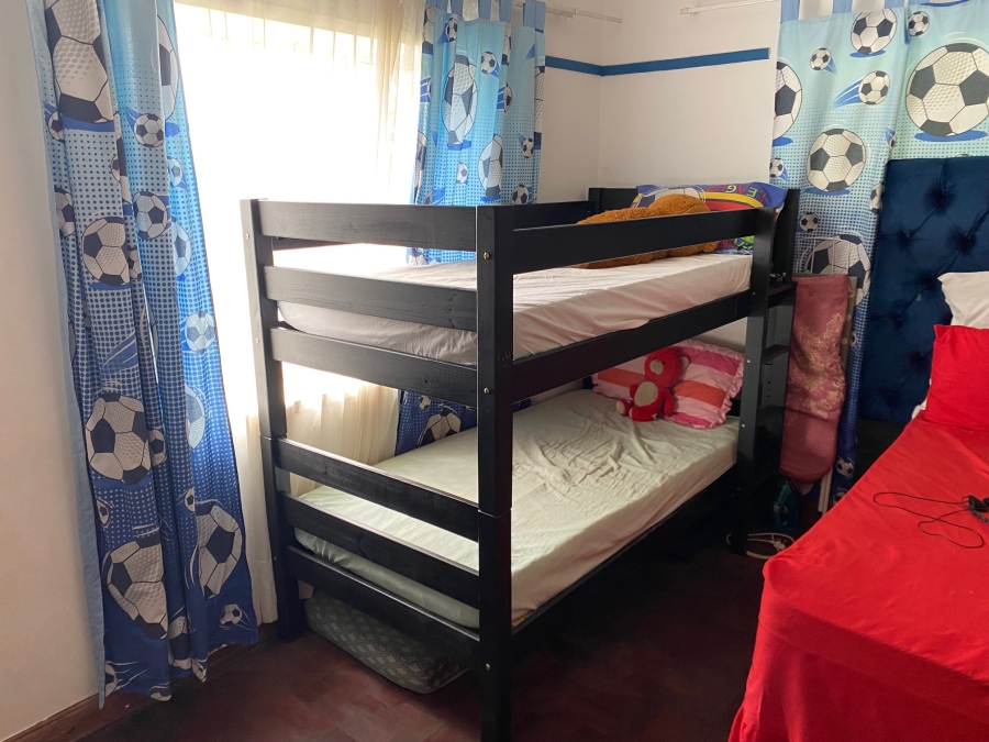 To Let 3 Bedroom Property for Rent in Napierville KwaZulu-Natal