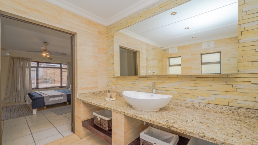 4 Bedroom Property for Sale in Zinkwazi Beach KwaZulu-Natal