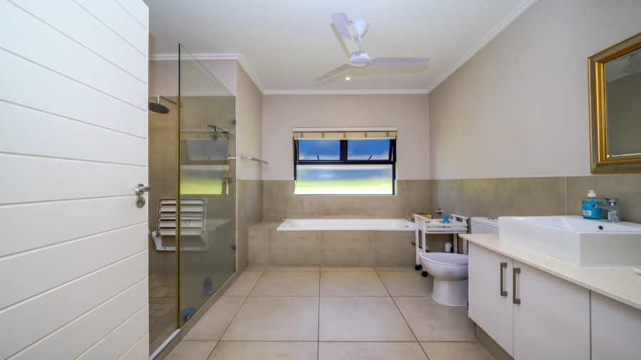 3 Bedroom Property for Sale in Palm Lakes Estate KwaZulu-Natal