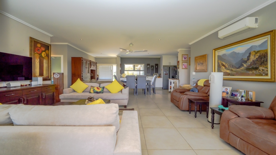 3 Bedroom Property for Sale in Palm Lakes Estate KwaZulu-Natal