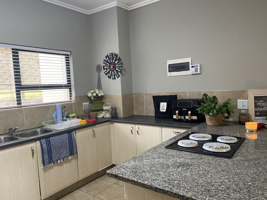 2 Bedroom Property for Sale in Palm Lakes Estate KwaZulu-Natal