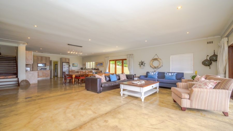 5 Bedroom Property for Sale in Zinkwazi Beach KwaZulu-Natal