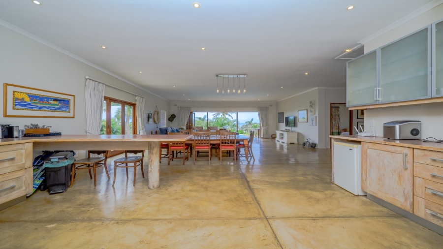 5 Bedroom Property for Sale in Zinkwazi Beach KwaZulu-Natal