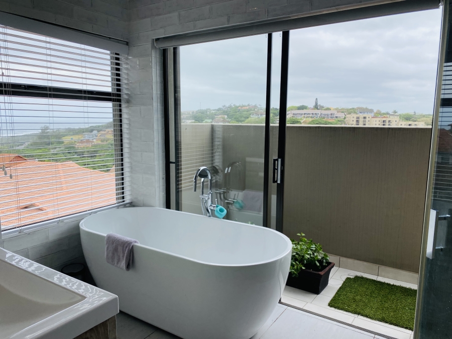 3 Bedroom Property for Sale in Westbrook KwaZulu-Natal