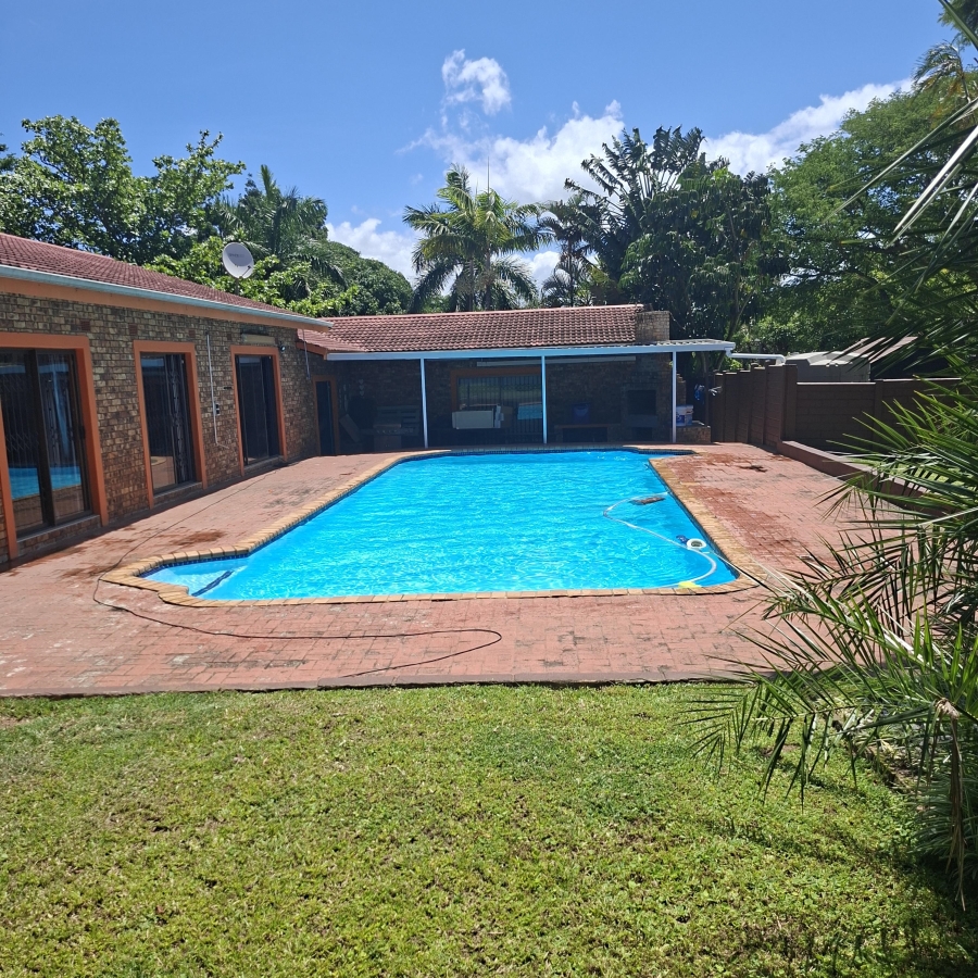 4 Bedroom Property for Sale in Meer En See KwaZulu-Natal