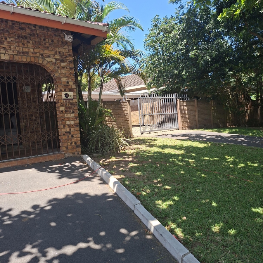 4 Bedroom Property for Sale in Meer En See KwaZulu-Natal