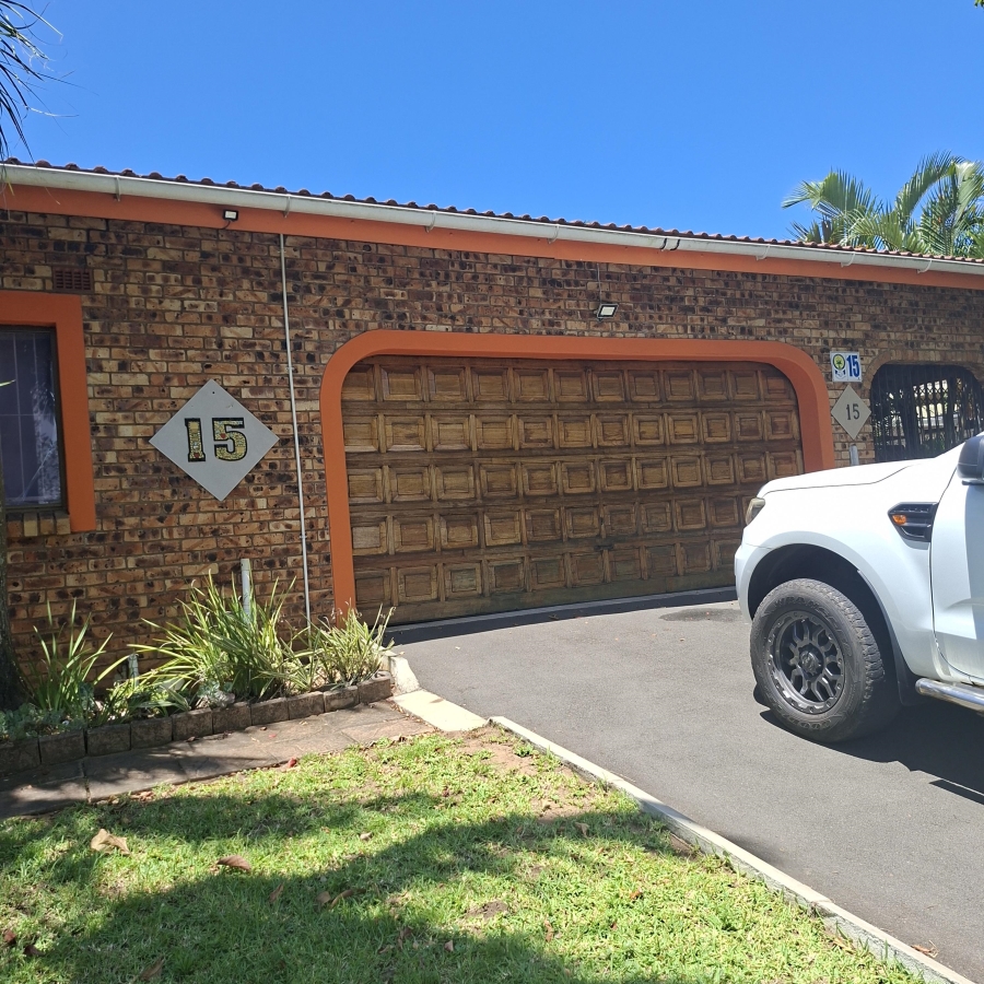 4 Bedroom Property for Sale in Meer En See KwaZulu-Natal